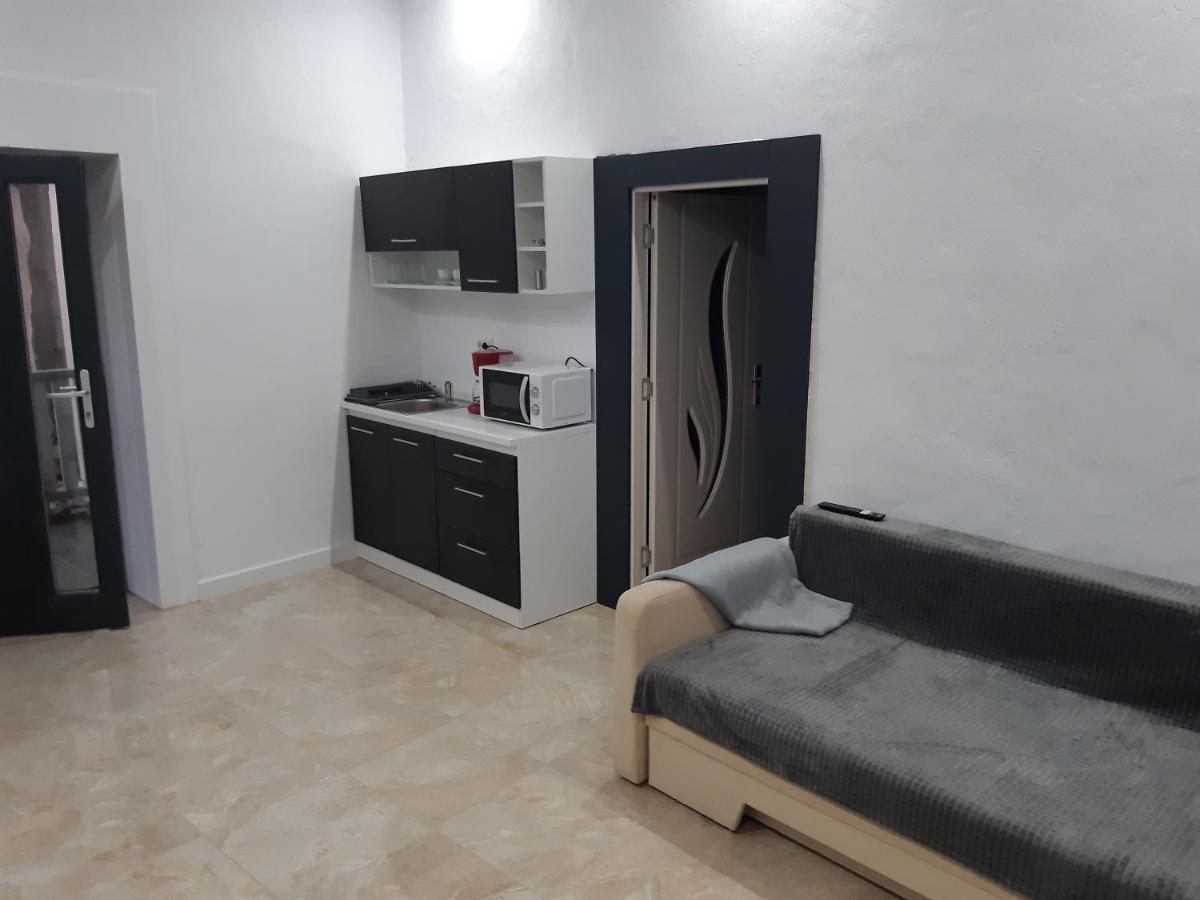 Casa J. Gusbeth Apartment บราชอฟ ภายนอก รูปภาพ