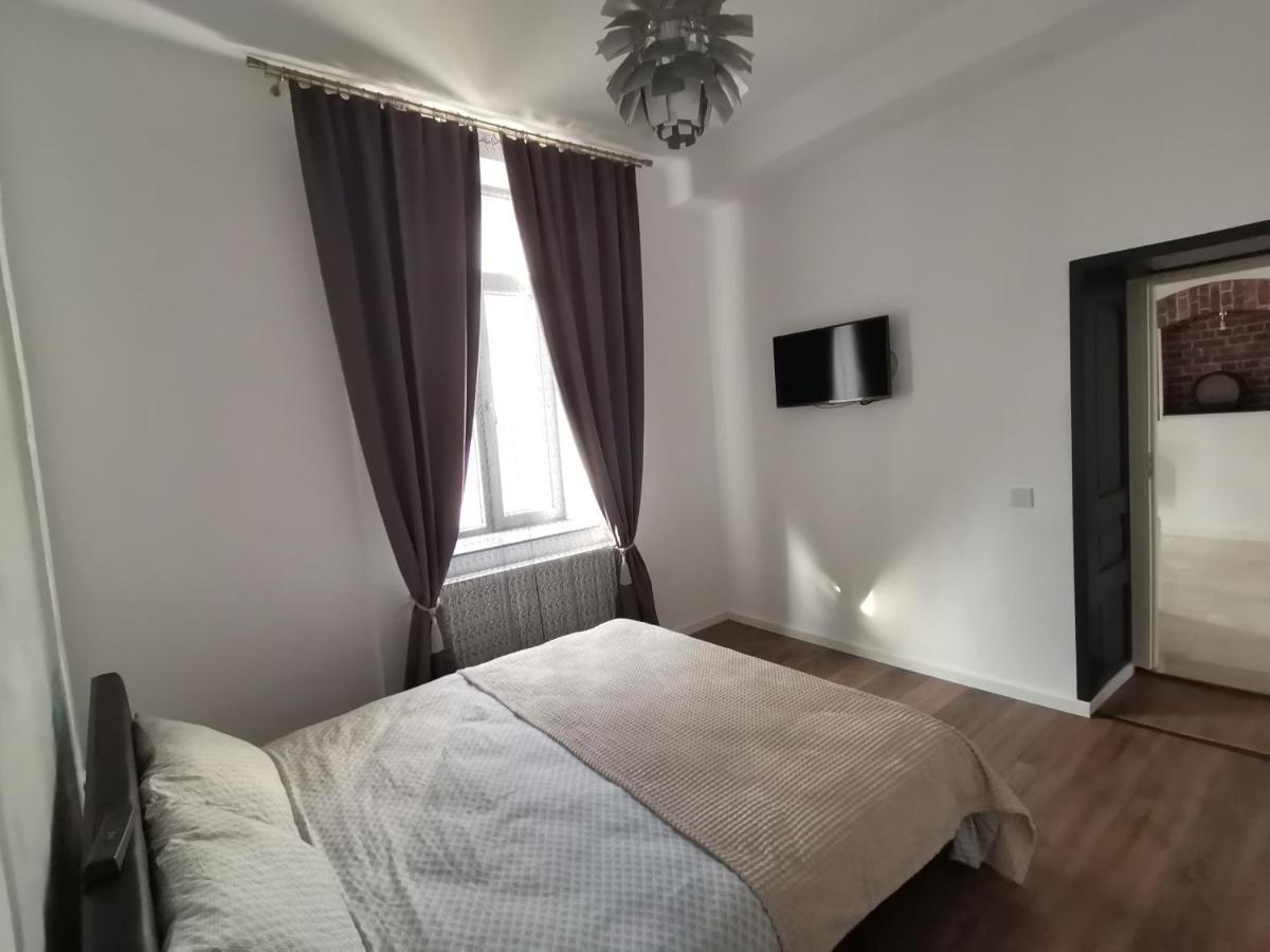 Casa J. Gusbeth Apartment บราชอฟ ภายนอก รูปภาพ